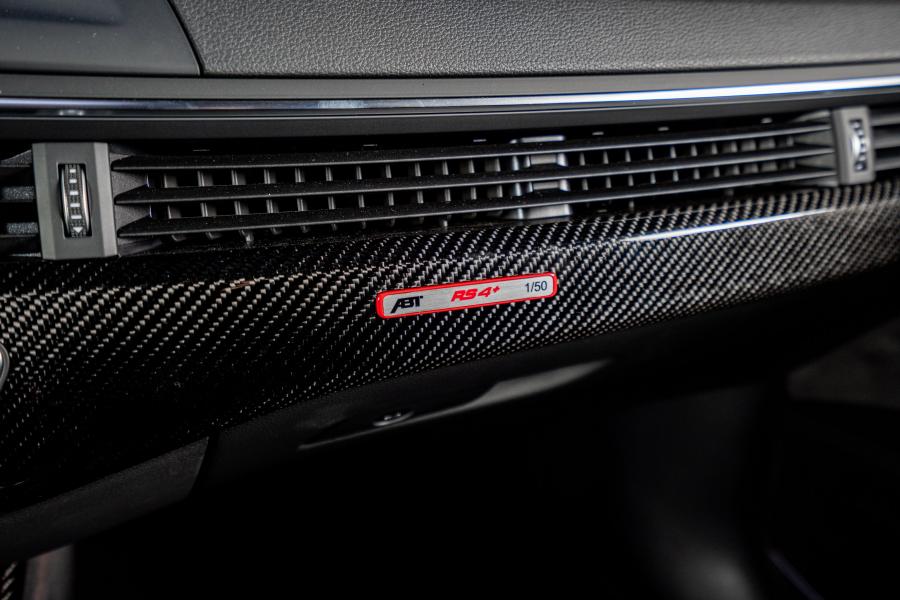 Детали интерьера Audi RS4+ by ABT (B9) 2019 года  (фото 3 из 25)